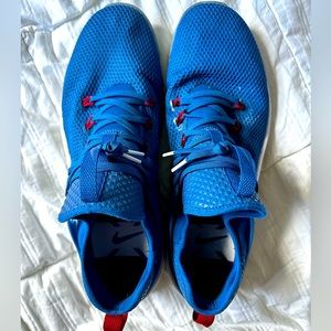 Men’s Nike Metcon tennis shoes